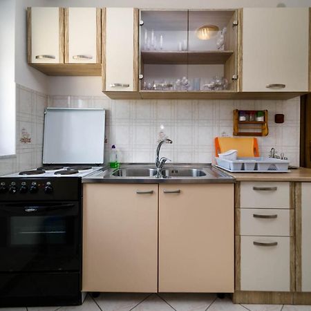 Apartments Mate Balote 54 クルク エクステリア 写真