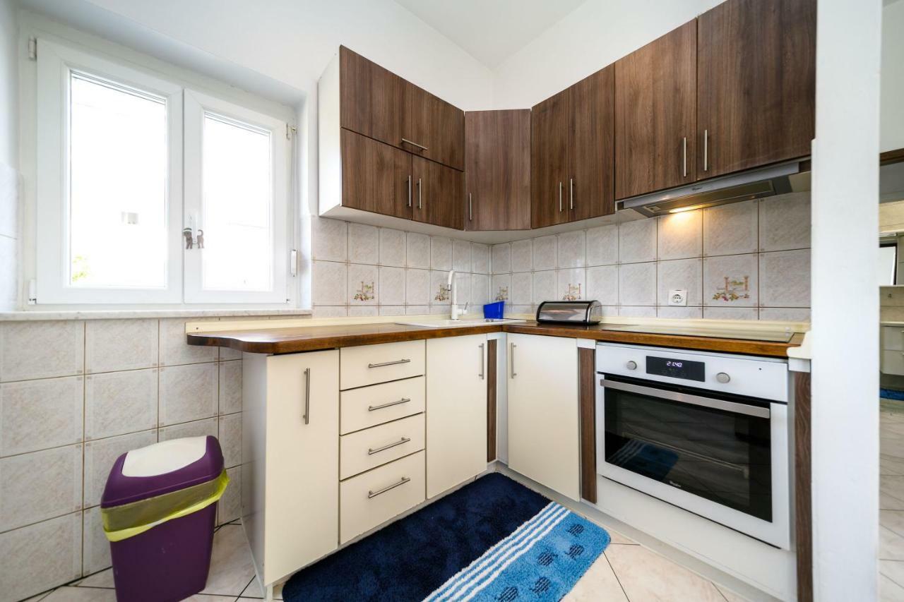 Apartments Mate Balote 54 クルク エクステリア 写真
