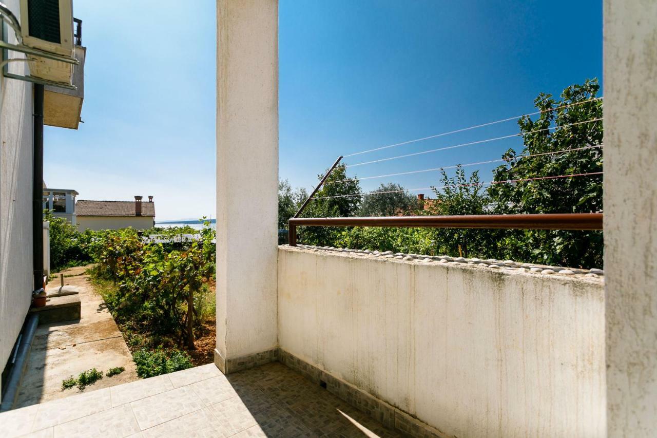 Apartments Mate Balote 54 クルク エクステリア 写真